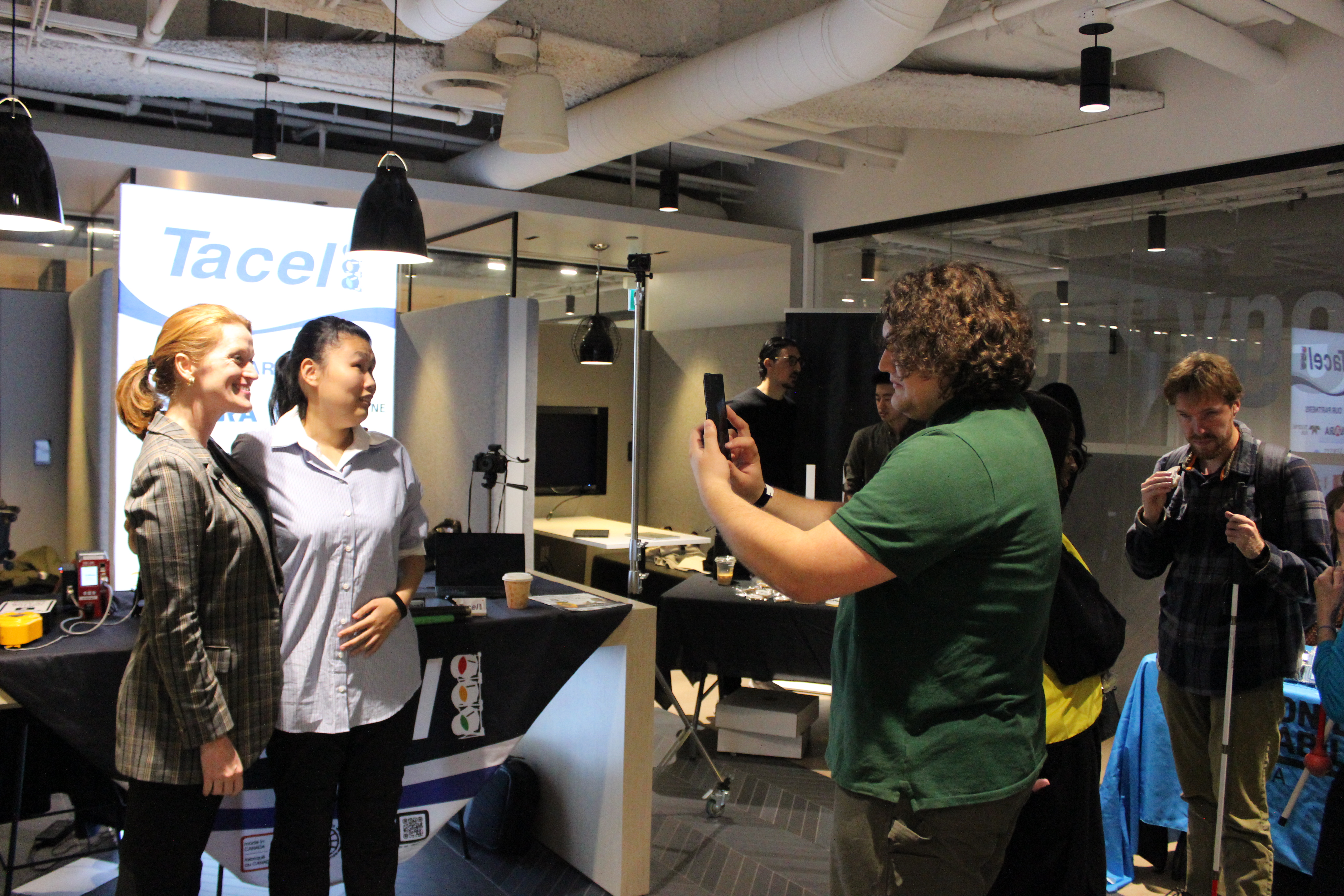 CNIB Connecting the Dots Conference 2025 gallery image 11